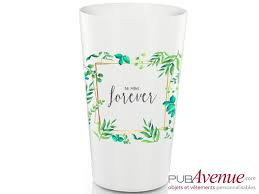 Tous les décors peuvent se décliner sur les autres modèles de gobelets. Ce Gobelet A Personnaliser En Plastique Reutilisable Pour Un Mariage Pourra S A Gobelet Personnalise Mariage Gobelet Personnalise Idee Cadeau Invites Mariage