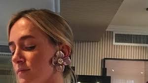 Grace Givens's Instagram, Twitter & Facebook