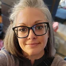 Where can you find denim pockets and scrap pieces