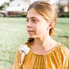 Scrunchies by Ava (@scrunchiesbyava) • Facebook