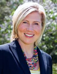 Each year, TEMPO Milwaukee hosts a marquee Leadership Summit that inspires  business and community leaders to be both more effect