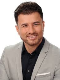 Allan Howell's Instagram, Twitter & Facebook