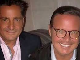 Es cuando los hermanos basteri deciden enviarlo a vivir al extranjero, con la intención de protegerlo. El Hermano De Luis Miguel Hizo Publica Una Foto Inedita De Su Mama Minuto Neuquen