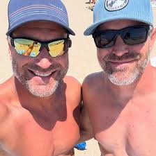 Newport Beach 2025, with 15 of my 16 (missing Dylan- currently serving a  mission in Mexico). Something I look forward to every year. I enjoy so much  this time with my kids,