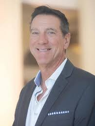 Steven Roten's Instagram, Twitter & Facebook