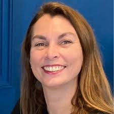 Un vrai plaisir de pouvoir partager son parcours au sein du groupe  Saint-Jean. Ce témoignage est une vraie expérience, car je n'ai pas  l'habitude de parler devant une caméra, c'est un exercice