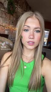 Amy Bohrer's Instagram, Twitter & Facebook