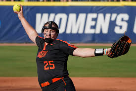 The oklahoma softball team has become a regular in the women's college world series. Y3yoonvgqddy5m