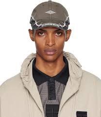 Designer Clothes, Shoes & Bags for Men 10