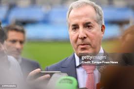 42 Jorge Mas Santos Stock Photos, High-Res Pictures, and Images