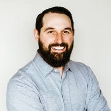 What Is Data Driven Creative Strategy in Advertising? (+ How to Do It Right)