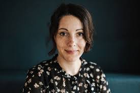 Sandra Heise's Instagram, Twitter & Facebook