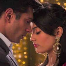 Qubool hai hot romantic scenes of asad and zoya: Qubool Hai Romantic Scenes Ahead Of Qubool Hai 2 0 Check Out Karan Singh Grover And Surbhi Jyoti S Romantic Moments From First Season