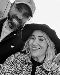 Warren Burch's Instagram, Twitter & Facebook