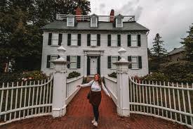 (redirected from hocus pocus (magic)). Hocus Pocus Filming Locations In Salem Helene In Between