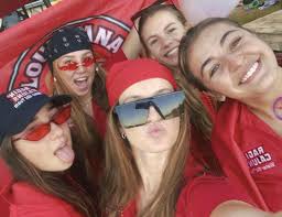 it looks like we're getting a ring 💍🤟🏽 @cajunski • • • photo credit  @kirsi.wolfisberg #nationalchamps #skiformicky #collegiateskiing #waterski  #ragincajuns #ullafayette #bestteam #louisiana #crushedit