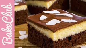 Krummeliger keksboden und dunkle schokolade. Bounty Kuchen Schoko Kokosnuss Kuchen Bakeclub Youtube
