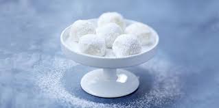 Petits Chocolats Blancs Fourres Aux Speculoos Recettes Recette Recette Dessert Truffe Recette Chocolat Blanc