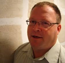 Technical Support, Mike Townsend Close-Up