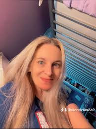 Singles in Suffolk County seeking fun partner