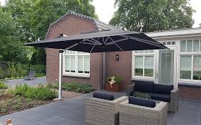 Parasols let you make the most of spring and summer weather without the risk. Solero Palestro Pro Large Cantilever Parasol 4x4 Or 4x3