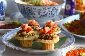 13, jalan kl 3/1b, taman kota laksamana, 75200 melaka. The Few Peranakan Restaurants In Kl To Enjoy Authentic Nyonya Food