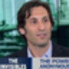 Lily Zweig's Instagram, Twitter & Facebook