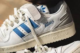 Las zapatillas son un producto clave en cualquier deporte y un elemento distintivo en todos los conjuntos. Las Proximas Zapatillas De Adidas Son Blancas Retro Y Gratis Como Te Quedas Gq Espana