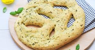 Recette Fougasse Aux Herbes En Video Recette Nourriture Delicieuse Fougasse Alimentation
