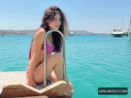 MELIKE YALOVA Feet - AZNudeFeet