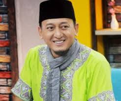 Zacky juga menganggapnya seperti ayah sendiri. Berita Terbaru Dan Profil Artis Terkini Diramal Umur Tinggal 5 Tahun Lagi Ini Sebenarnya Penyakit Yang Diderita Ustad Zacky Mirza