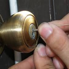 How To Pick A Master Lock With A Bobby Pin How To Open A Locked Door Using A Paperclip Hunker Doors Bathroom Door Locks House Doors