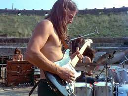 Leonardo wilhelm dicaprio (/dɪˈkæprioʊ/, italian: Classic Rock In Pics On Twitter David Gilmour In Pompeii 1971