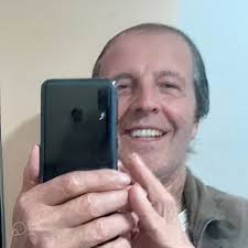 Musa dos anos 90, Cristina Mortágua pede ajuda após ser expulsa de casa