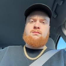 Anthony Perona's Instagram, Twitter & Facebook