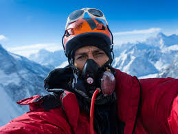 En 2017 ascendió el annapurna y al año siguiente el manaslu. K2 Winter Ascent Disappearance Of John Snorri Ali Sadpara Jp Mohr