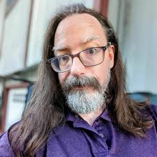 Wolf (@the1wolfraccoon)