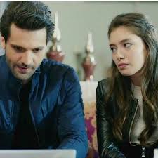 Pin Ot Polzovatelya Dunya Rose Na Doske Emir Kozcuoglu Filmy Serialy Chernaya Lyubov