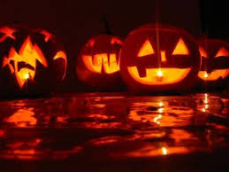 Laurie strode comes to her final confrontation with michael myers, the masked figure who has haunted her since she narrowly escaped his killing spree on halloween night four decades ago. When Is Halloween 2021