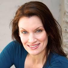 go be seen — @AriannaontheGo — Spreading positivity. Fostering resilience. 