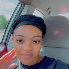 Trading wins the race and throwing heat items in MOGO UNHINGED