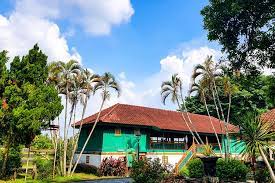 There are two location that you can visit. Ticket Masuk Sesaot Jadi Petugas Antar Dokumen Super Kilat Ke Jakarta Www Harga Tiket Masuk Little Amsterdam Celosia 3 Semarang Chante Plouffe