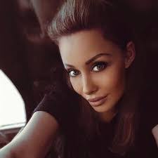 Paulette Maxwell's Instagram, Twitter & Facebook