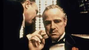 Naomi Watts chega para o casamento de Nicole Kidman