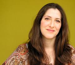 Nada Personal sobre Tere Núñez, música: "Ingenio y creatividad".