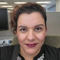 300+ profilů „Akins“