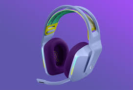 Logitech introduces a new look with a new line of headsets, pairing a dash of color with a serious swath of features. Travel Case For G733 Headset Logitechg