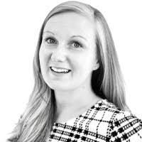 Amanda Hudak's Instagram, Twitter & Facebook