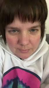 Amber Mummert's Instagram, Twitter & Facebook