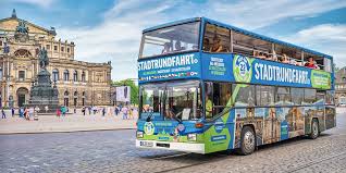 Up = accelerate left/right = steer space = brake guide your bus safely to the designated stop to pass each level. Grosse Stadtrundfahrt Dresden 22 Haltestellen Inkl Stadtfuhrungen